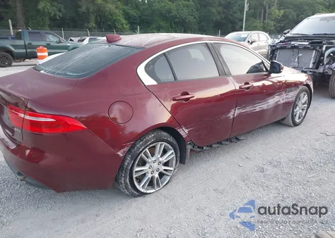 2017 Jaguar Xe 25T Premium z USA, uszkodzony, nr VIN SAJAD4BGXHA947189